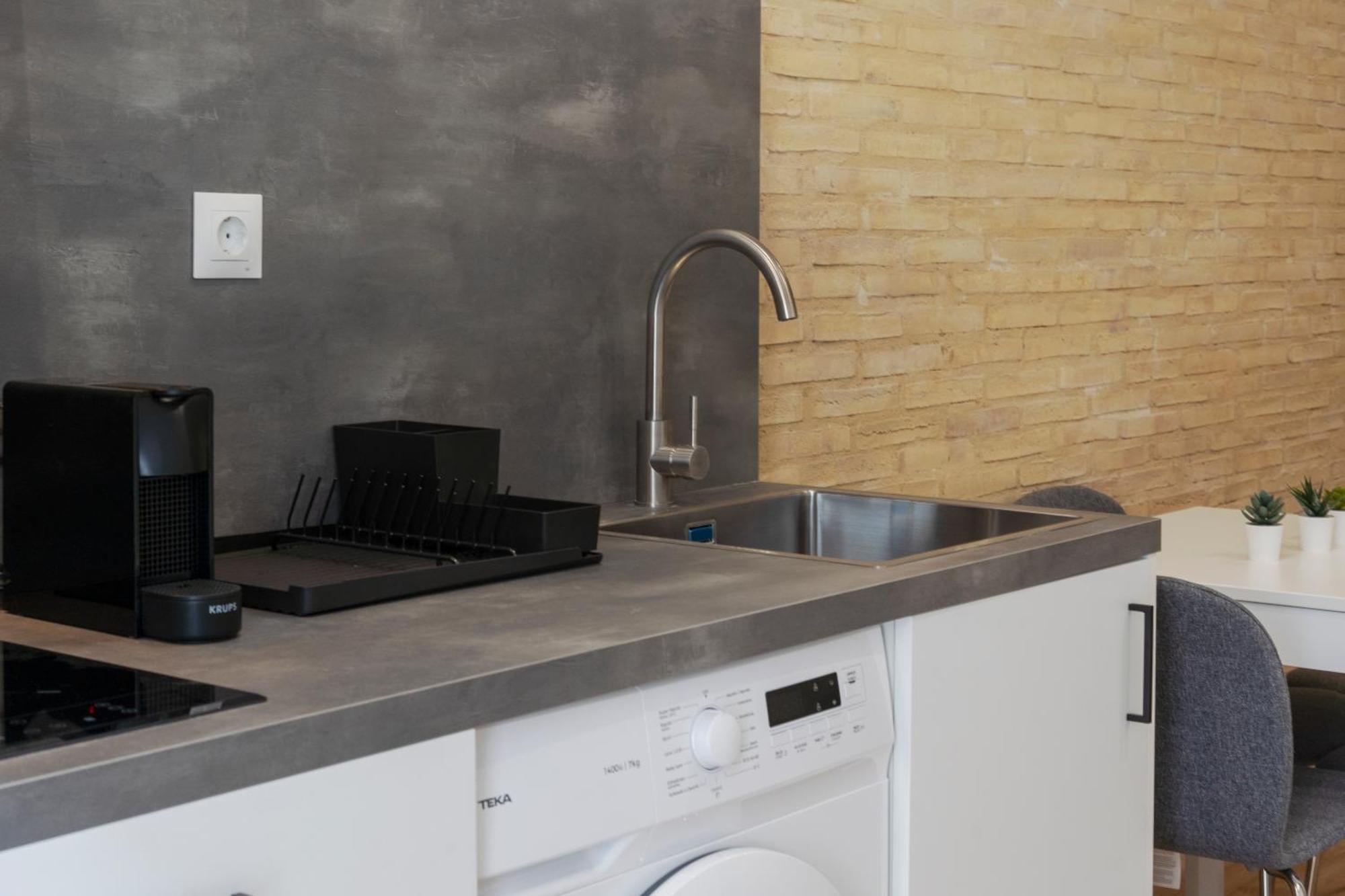 Vlc Host- Fray Pedro Apartment Valencia Ngoại thất bức ảnh